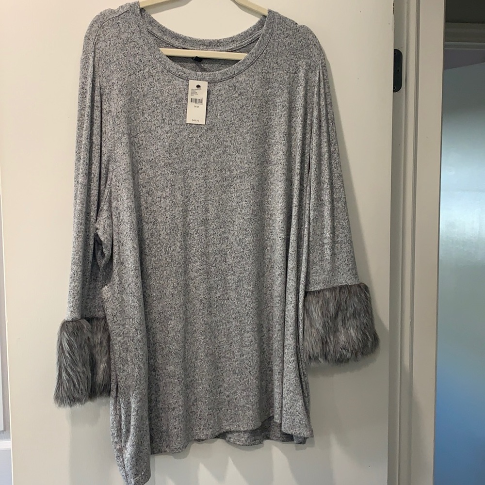 Lane Bryant Super soft sweater top with faux fur sleeve bottoms